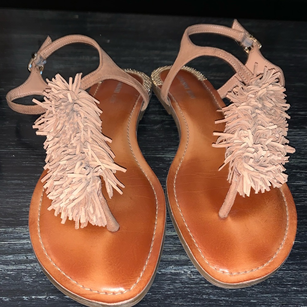 Tan Leather Fringe Gianni Bini sandals